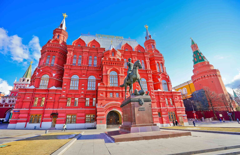 Discover the Top 5 Must-See Moscow Museums and One Unusual Gem You Shouldn’t Miss